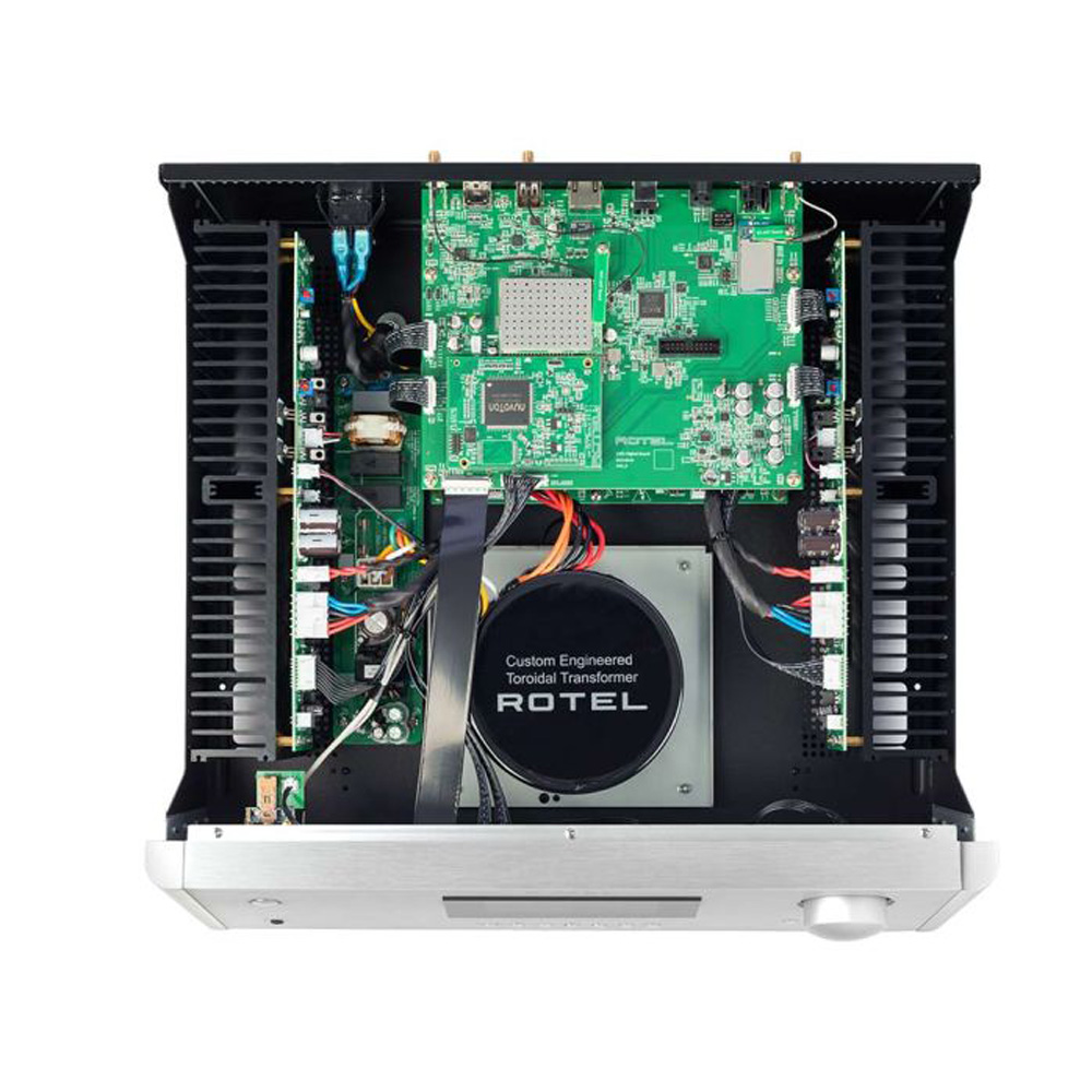 Rotel RAS-5000-zilver inside