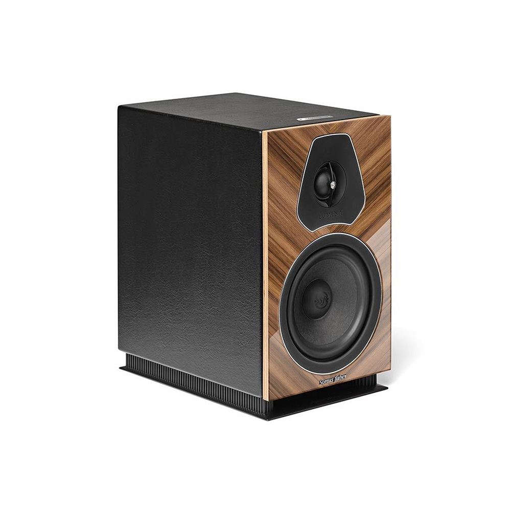 Sonus faber Lumina II Amator walnoot solo schuin